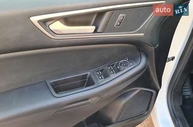 Внедорожник / Кроссовер Ford Edge 2022 в 