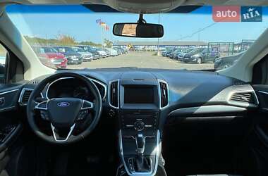 Внедорожник / Кроссовер Ford Edge 2015 в 
