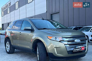 Внедорожник / Кроссовер Ford Edge 2012 в 