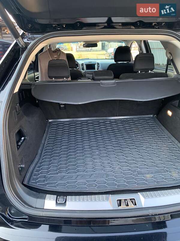 Позашляховик / Кросовер Ford Edge 2019 в Києві