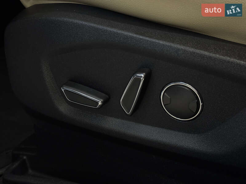 Позашляховик / Кросовер Ford Edge 2015 в Миколаєві