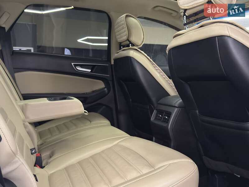Позашляховик / Кросовер Ford Edge 2015 в Миколаєві