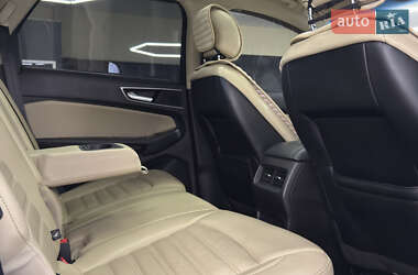 Внедорожник / Кроссовер Ford Edge 2015 в 