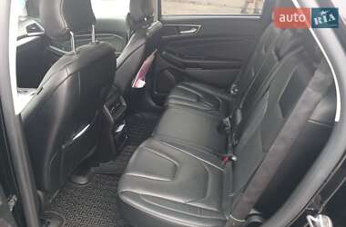Внедорожник / Кроссовер Ford Edge 2016 в 