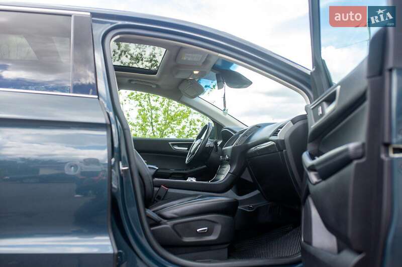 Позашляховик / Кросовер Ford Edge 2018 в Умані