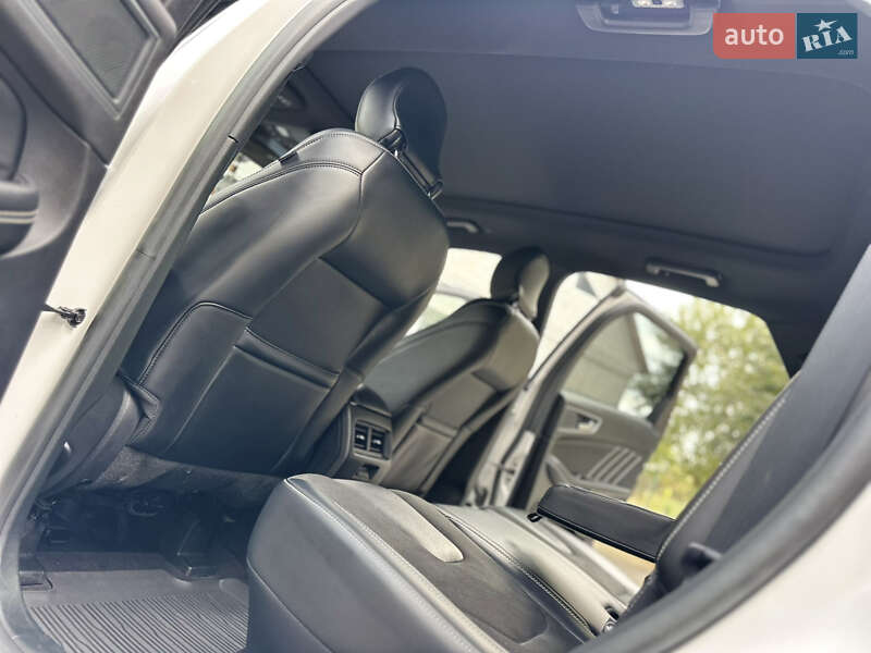 Позашляховик / Кросовер Ford Edge 2019 в Києві
