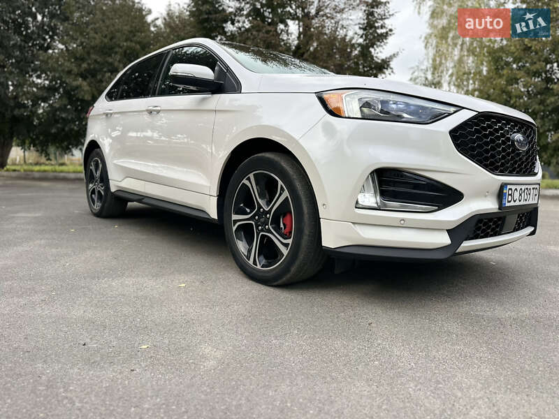 Позашляховик / Кросовер Ford Edge 2019 в Києві