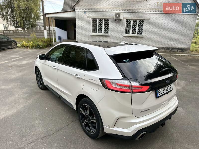 Позашляховик / Кросовер Ford Edge 2019 в Києві