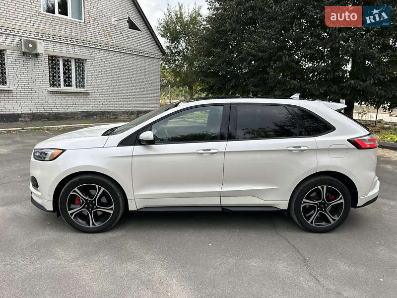 Позашляховик / Кросовер Ford Edge 2019 в Києві