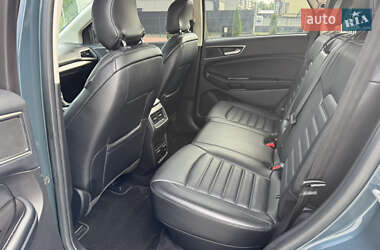Позашляховик / Кросовер Ford Edge 2016 в 