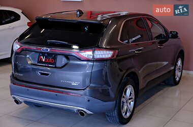 Внедорожник / Кроссовер Ford Edge 2016 в 