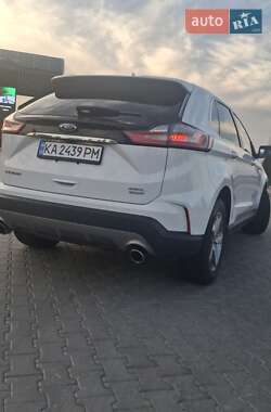 Внедорожник / Кроссовер Ford Edge 2019 в 