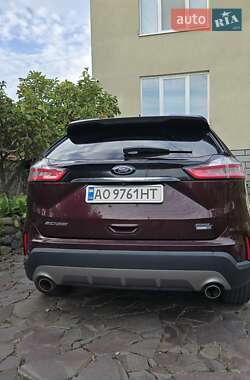 Внедорожник / Кроссовер Ford Edge 2019 в 