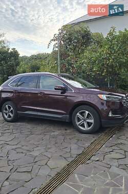 Внедорожник / Кроссовер Ford Edge 2019 в 
