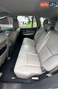 Позашляховик / Кросовер Ford Edge 2014 в 