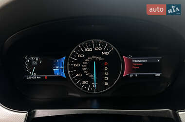 Позашляховик / Кросовер Ford Edge 2014 в 