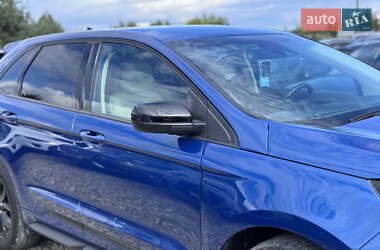 Позашляховик / Кросовер Ford Edge 2022 в 