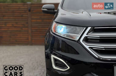 Позашляховик / Кросовер Ford Edge 2016 в 