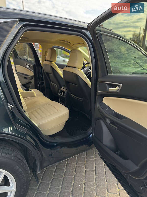 Внедорожник / Кроссовер Ford Edge 2022 в Чернигове