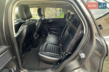 Внедорожник / Кроссовер Ford Edge 2020 в 
