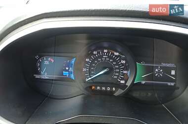 Позашляховик / Кросовер Ford Edge 2015 в 
