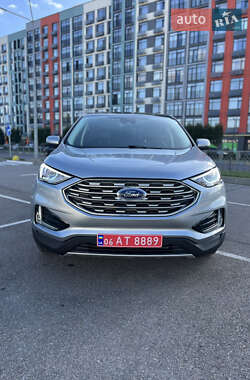 Внедорожник / Кроссовер Ford Edge 2021 в 