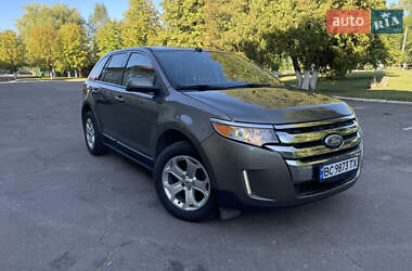 Позашляховик / Кросовер Ford Edge 2013 в 