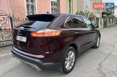 Позашляховик / Кросовер Ford Edge 2022 в 