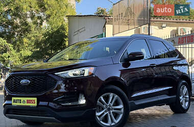 Позашляховик / Кросовер Ford Edge 2020 в 