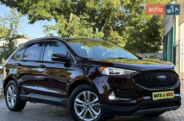 Позашляховик / Кросовер Ford Edge 2020 в 