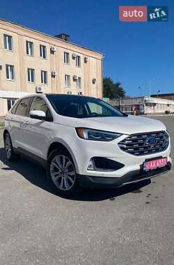 Внедорожник / Кроссовер Ford Edge 2019 в 