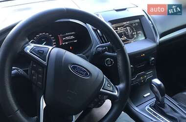 Внедорожник / Кроссовер Ford Edge 2015 в 