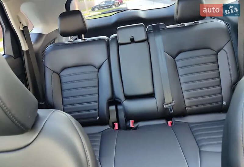 Внедорожник / Кроссовер Ford Edge 2021 в Киеве