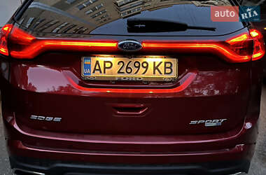 Позашляховик / Кросовер Ford Edge 2016 в 