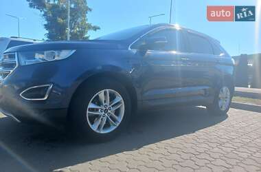 Внедорожник / Кроссовер Ford Edge 2016 в 