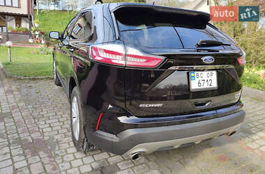 Внедорожник / Кроссовер Ford Edge 2020 в 