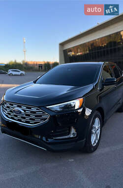 Внедорожник / Кроссовер Ford Edge 2022 в 
