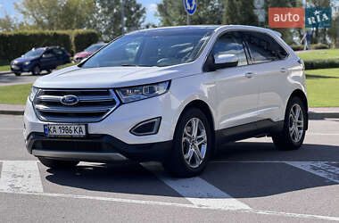 Позашляховик / Кросовер Ford Edge 2016 в 
