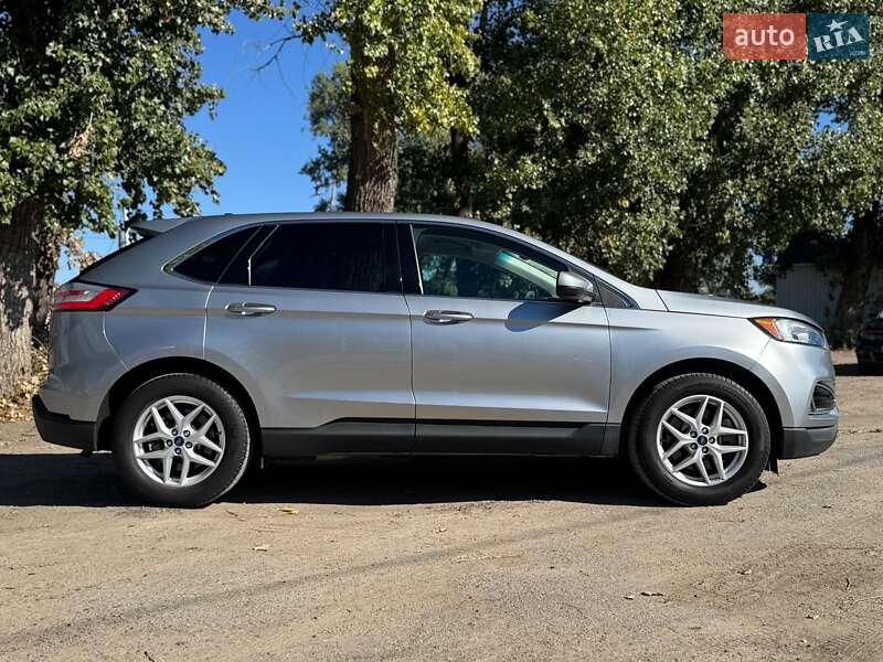 Позашляховик / Кросовер Ford Edge 2021 в Києві