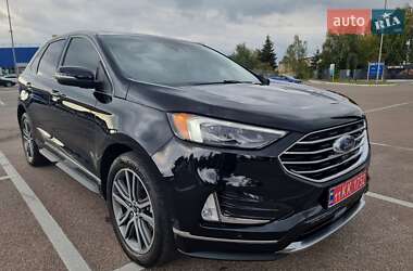 Внедорожник / Кроссовер Ford Edge 2019 в 
