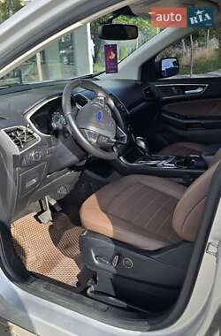 Внедорожник / Кроссовер Ford Edge 2016 в Ивано-Франковске