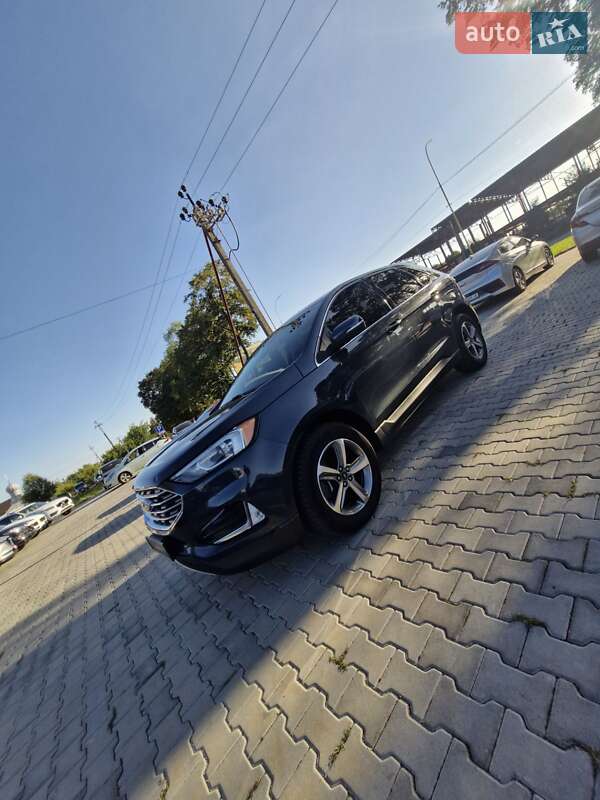 Внедорожник / Кроссовер Ford Edge 2019 в Ужгороде