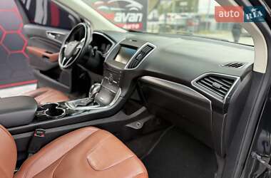 Внедорожник / Кроссовер Ford Edge 2015 в 