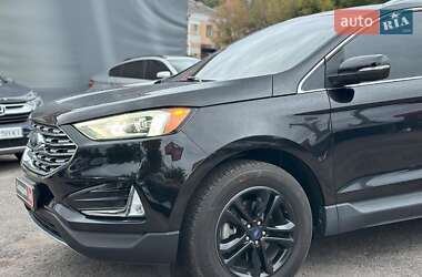 Внедорожник / Кроссовер Ford Edge 2019 в 