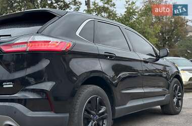 Внедорожник / Кроссовер Ford Edge 2019 в 