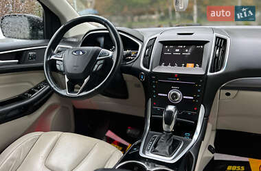 Внедорожник / Кроссовер Ford Edge 2017 в 