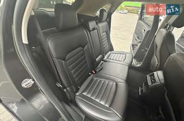 Внедорожник / Кроссовер Ford Edge 2019 в 