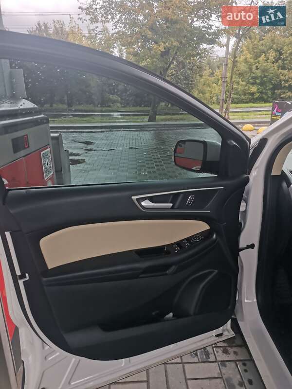 Внедорожник / Кроссовер Ford Edge 2018 в Хмельницком