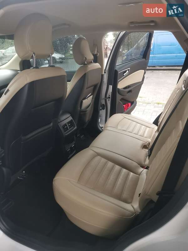 Внедорожник / Кроссовер Ford Edge 2018 в Хмельницком