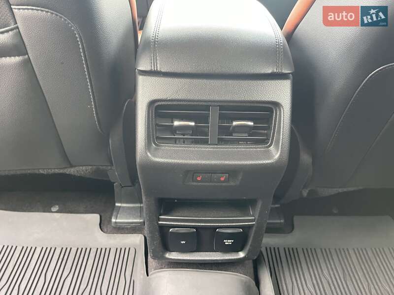 Позашляховик / Кросовер Ford Edge 2016 в Миколаєві